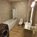 Bitenu דירה